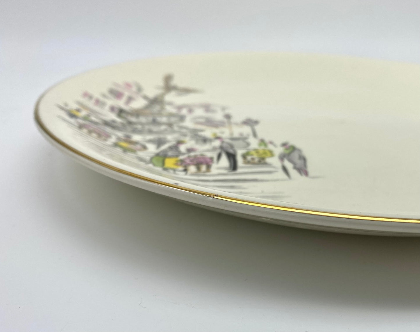 1950s dinner plate in the rare Alfred Meakin 'London Town' pattern