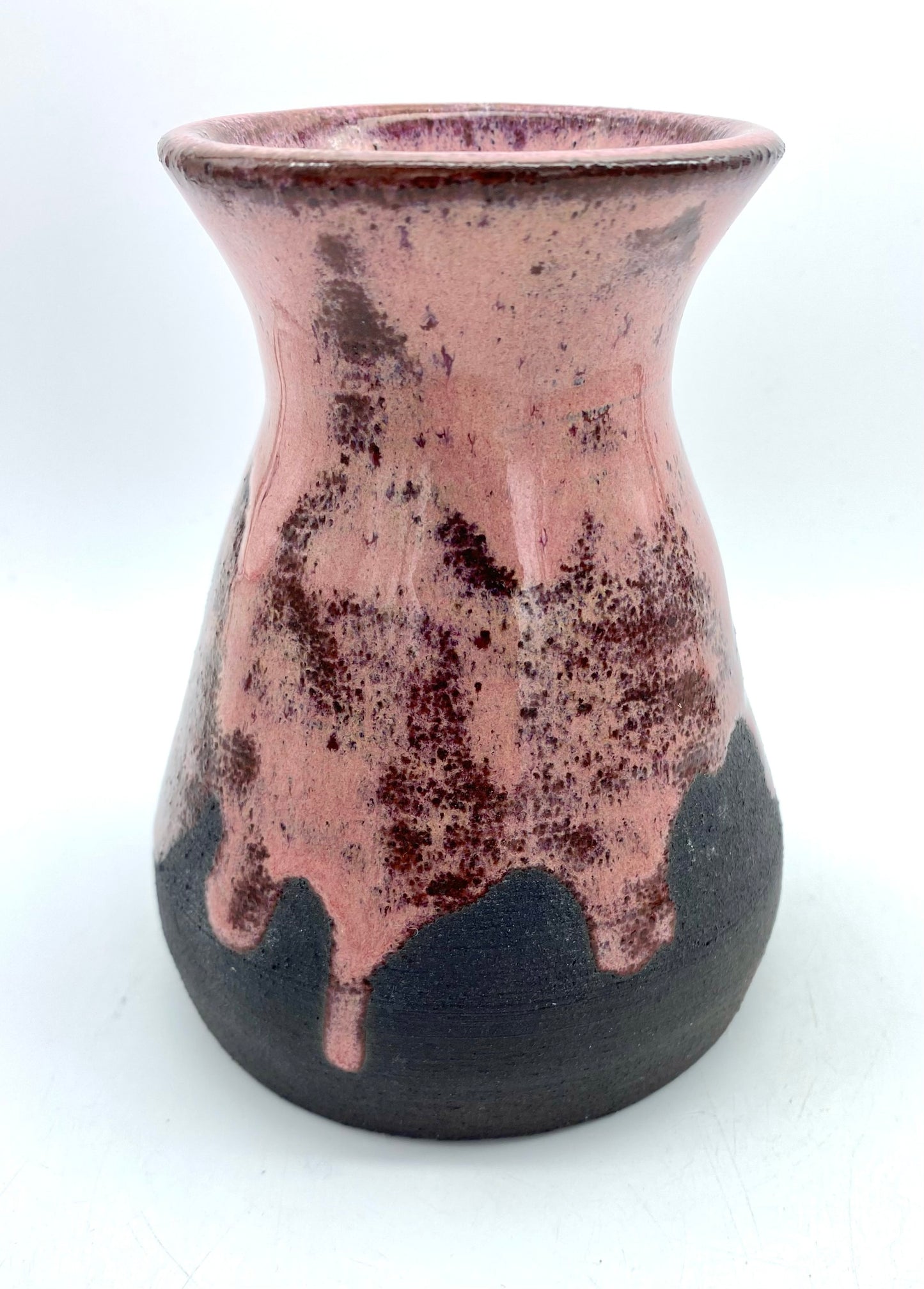 Vase in special black clay with pink glazes