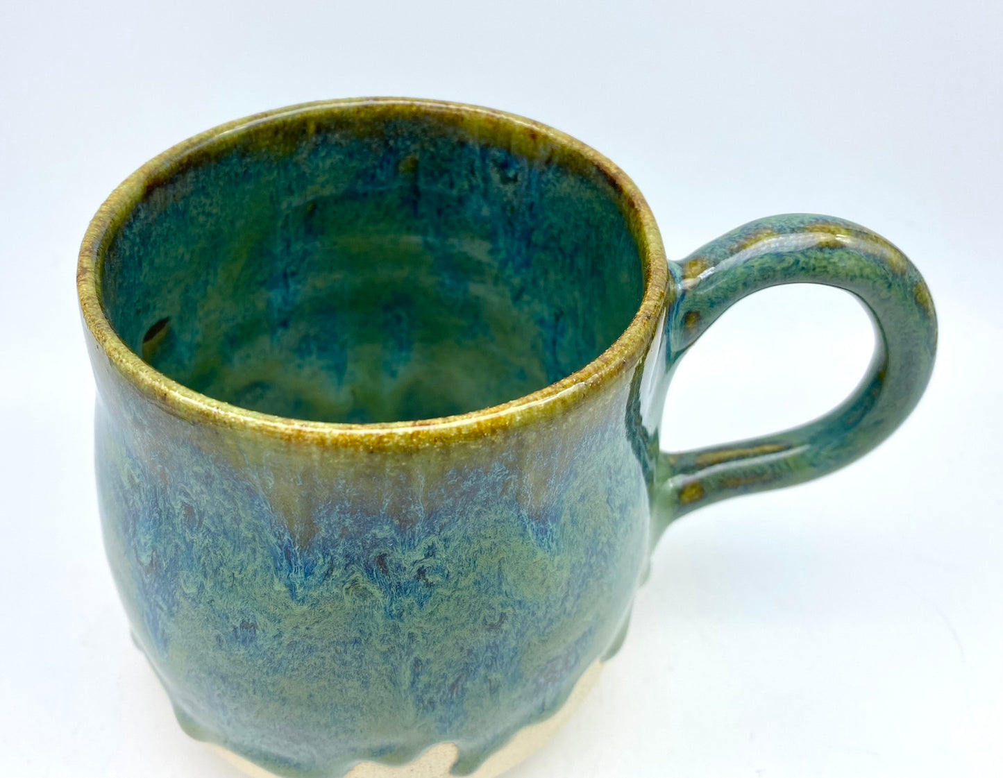 Stunning mug in velvety greens