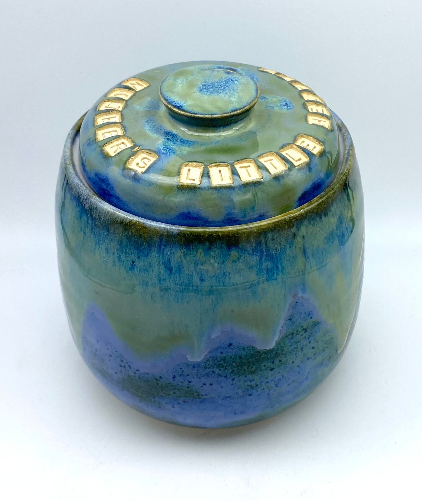 SECOND 'Mother's little helper' lidded pot