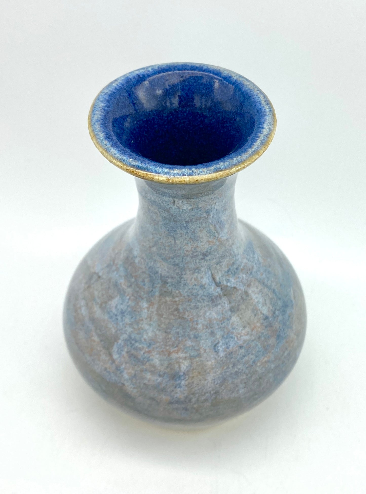 Bud vase in mottled blues