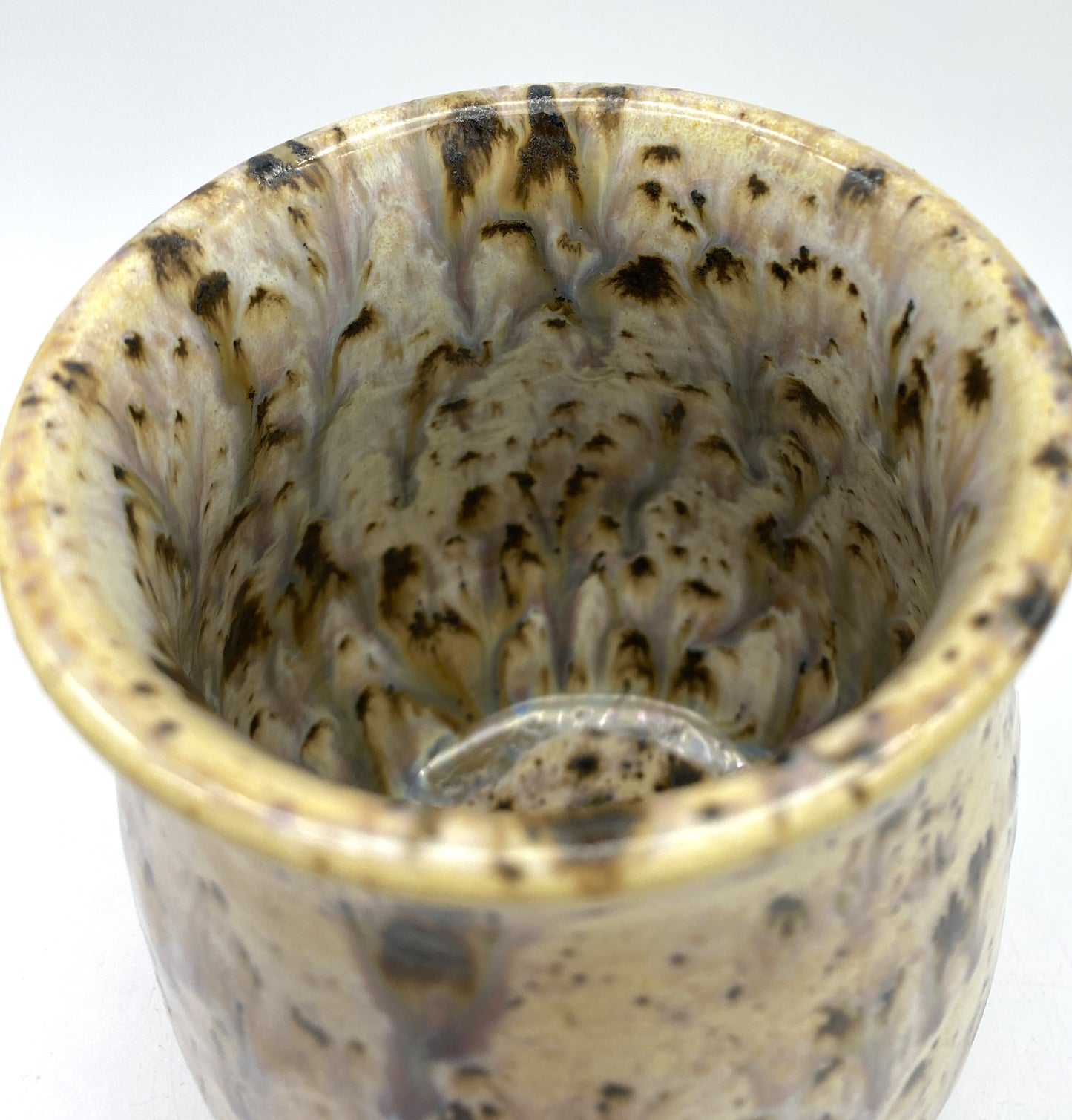 Water beaker in speckled yellows and creams