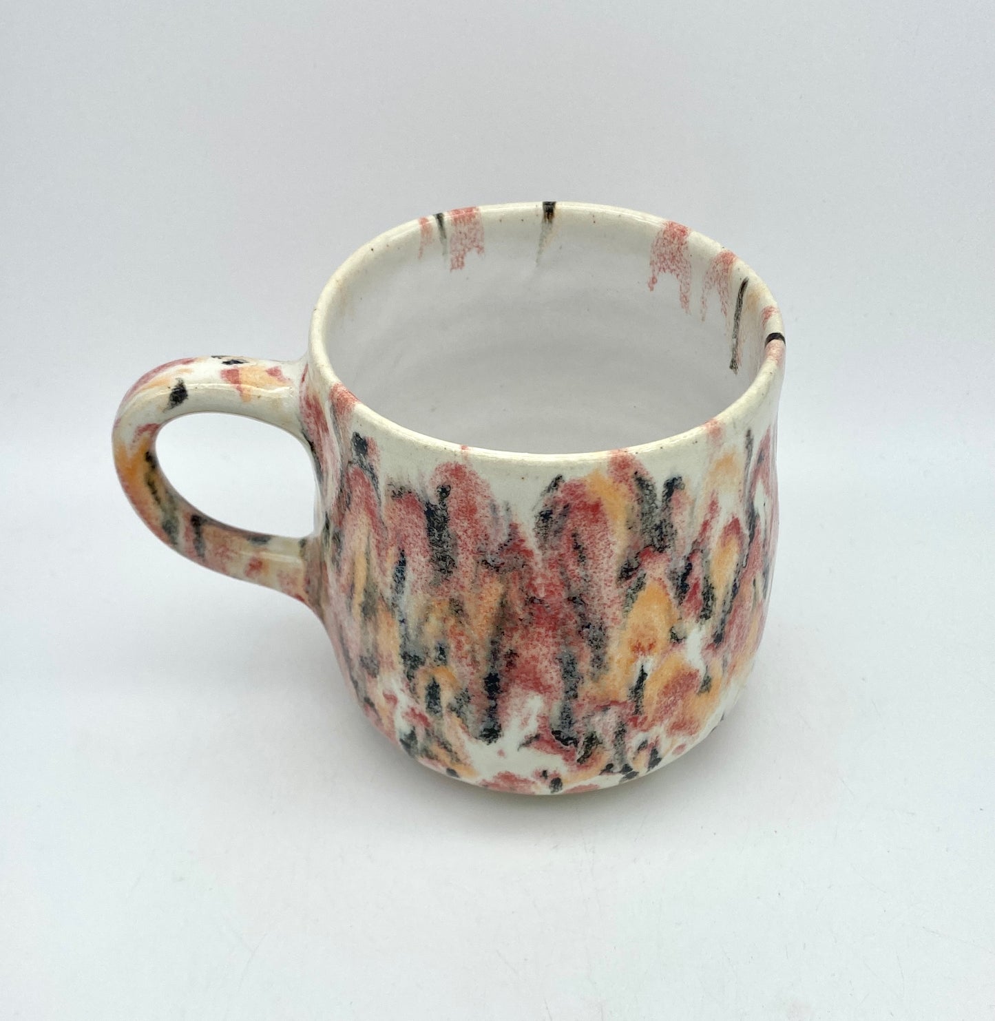 Mug with a fruity bursty bright glaze