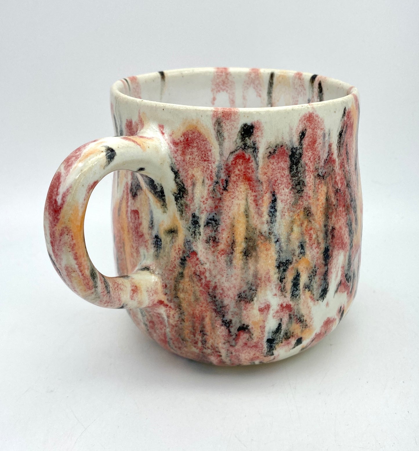 Mug with a fruity bursty bright glaze