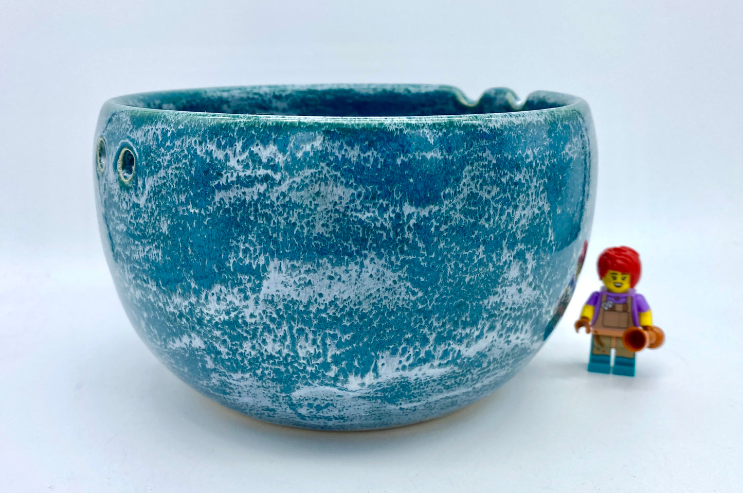 Snowy turquoise chopstick bowl