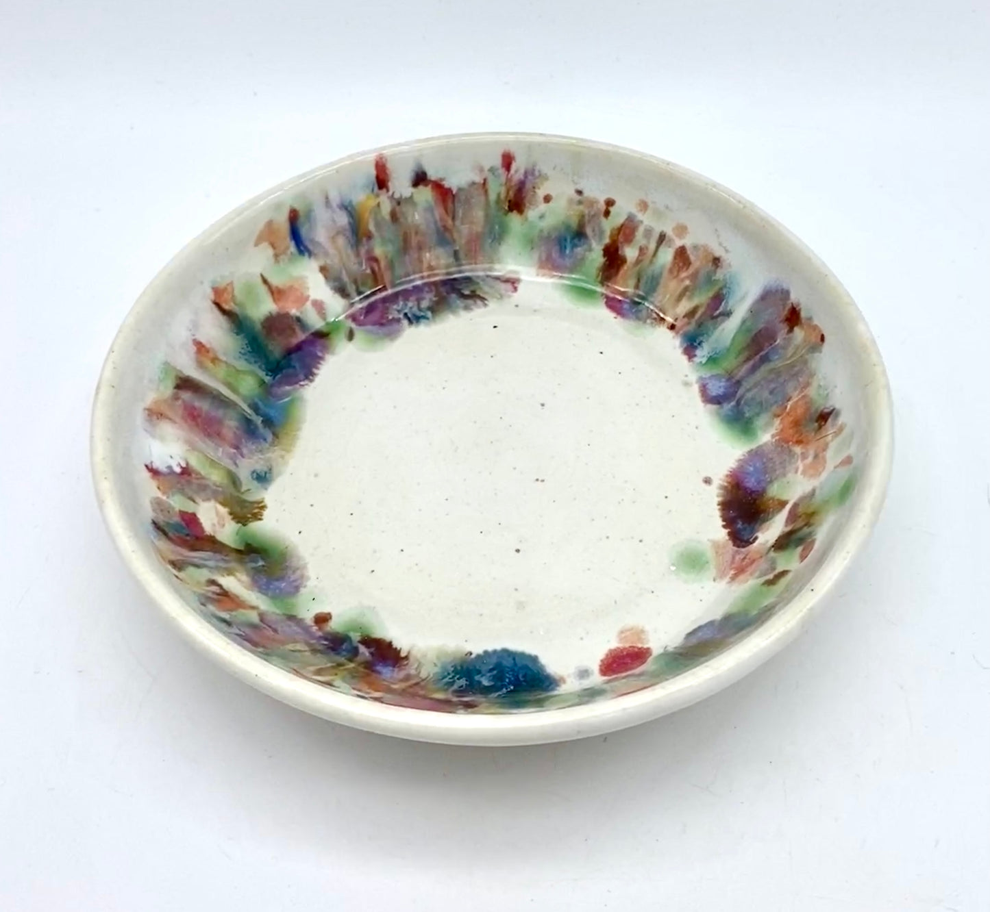 Small shallow dish with colour burst