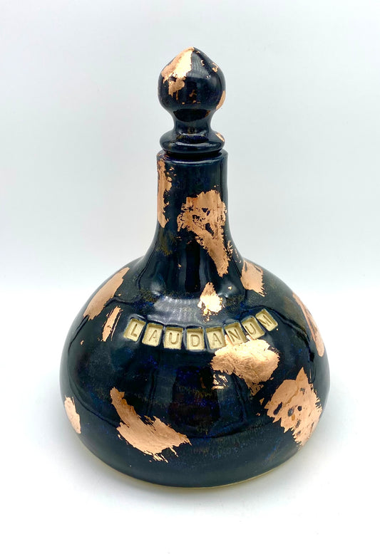 COMMISSION 'Laudanum' decanter with copper leaf