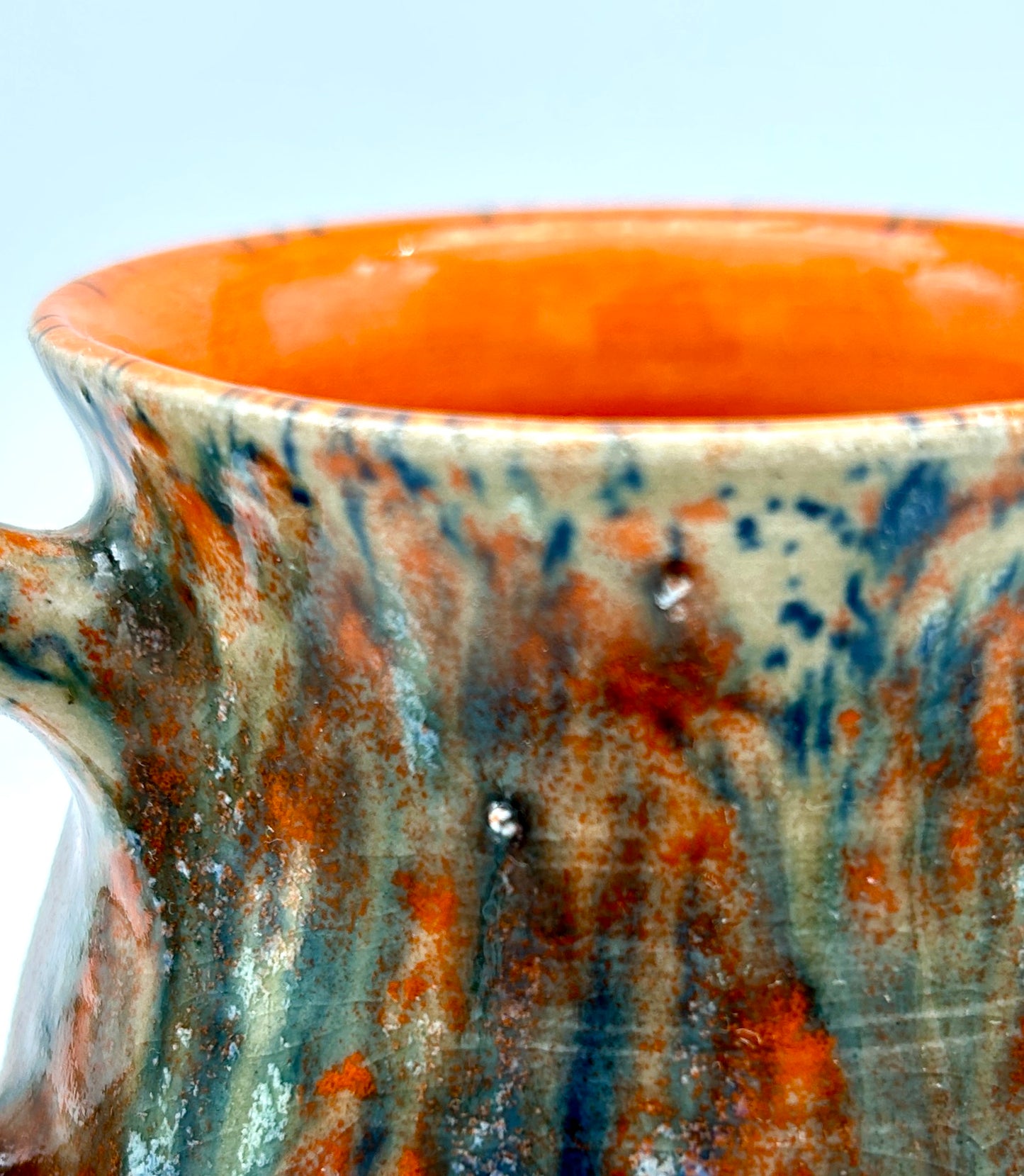 SECOND Small mug in speckled orange and green glazes