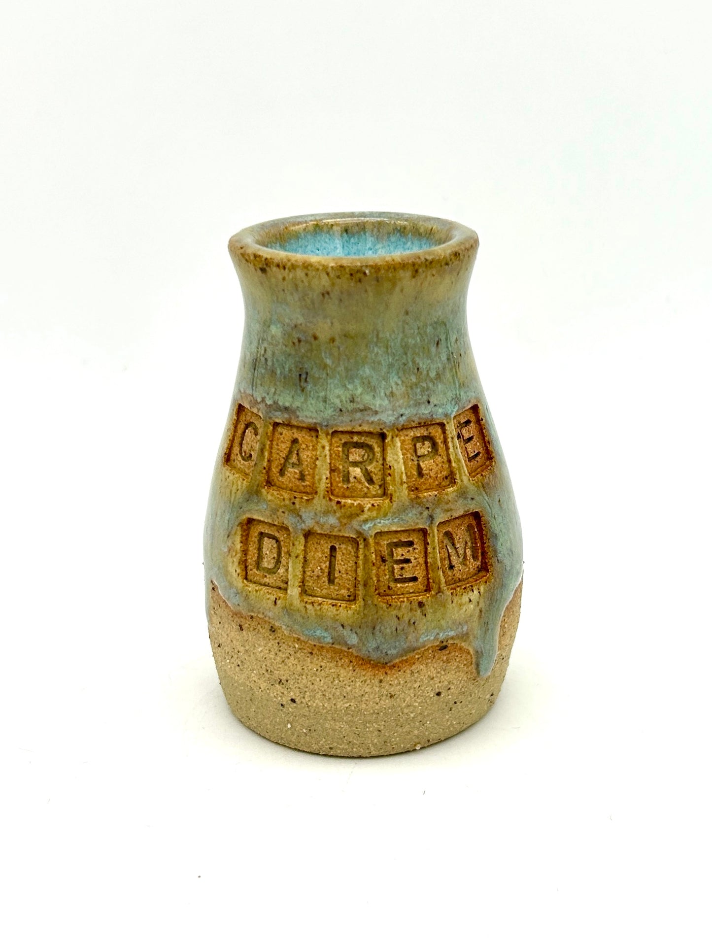 Micro 'carpe diem' bud vase in toasty clay