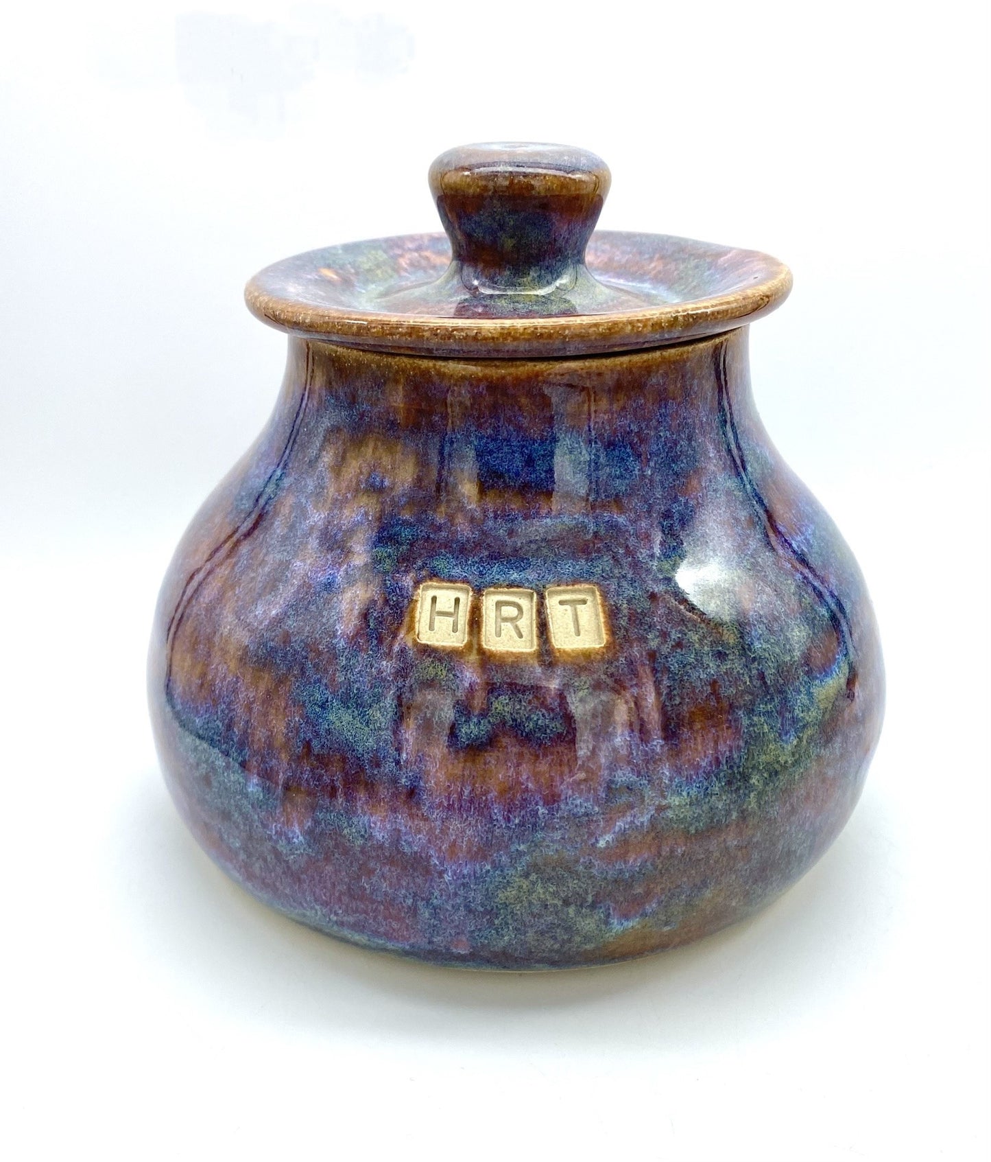 'HRT' lidded pot