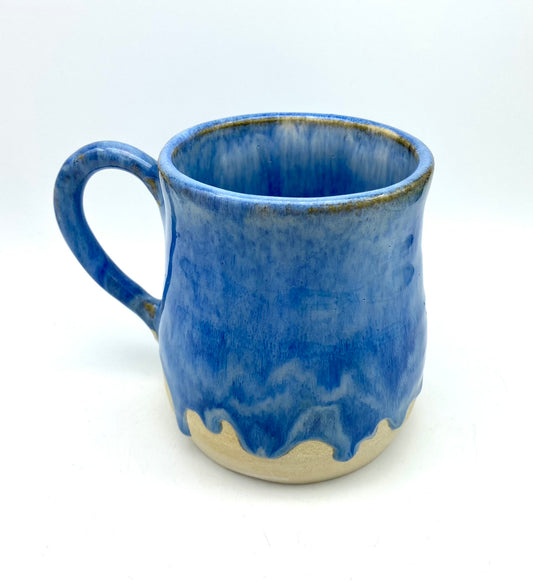 Mug in flowing blues