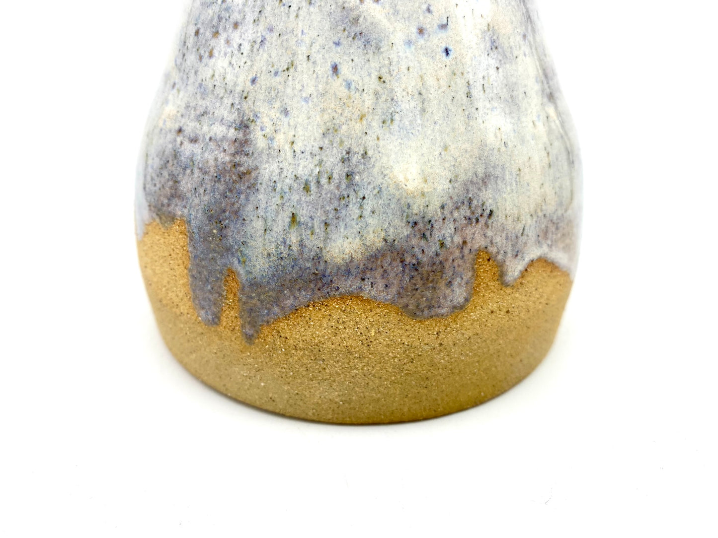 Honeyed vase on toasty clay