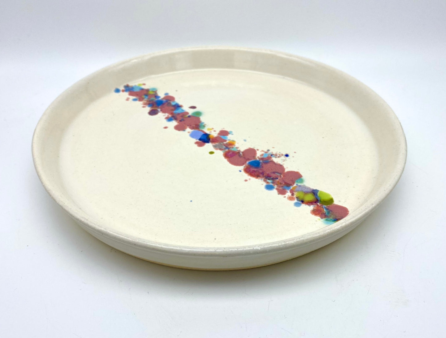 White plate with fireworks - 19.5cm