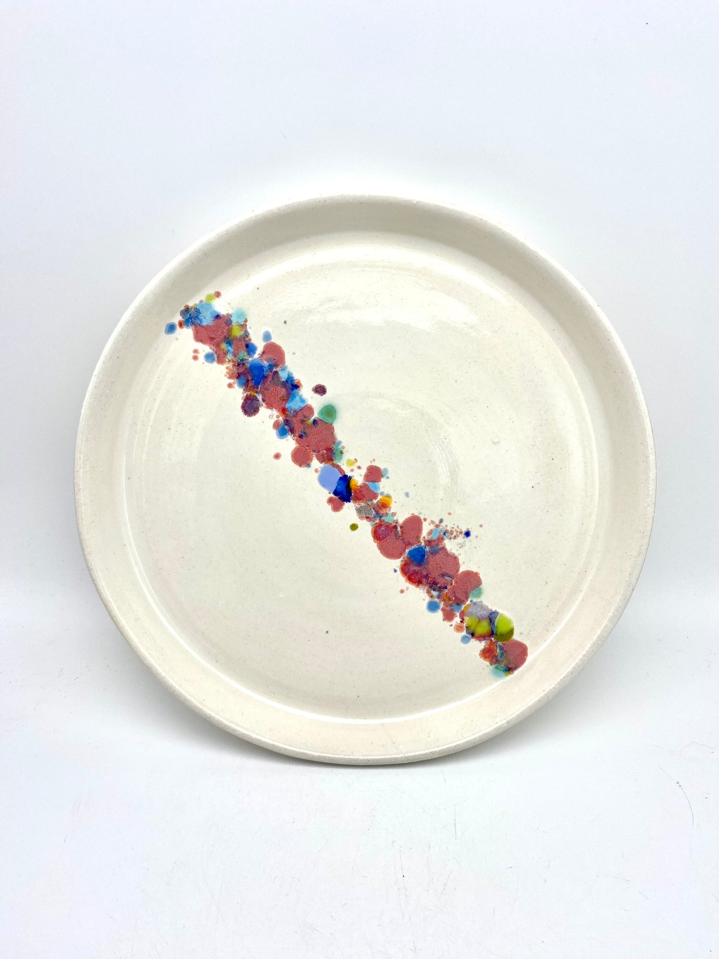 White plate with fireworks - 19.5cm