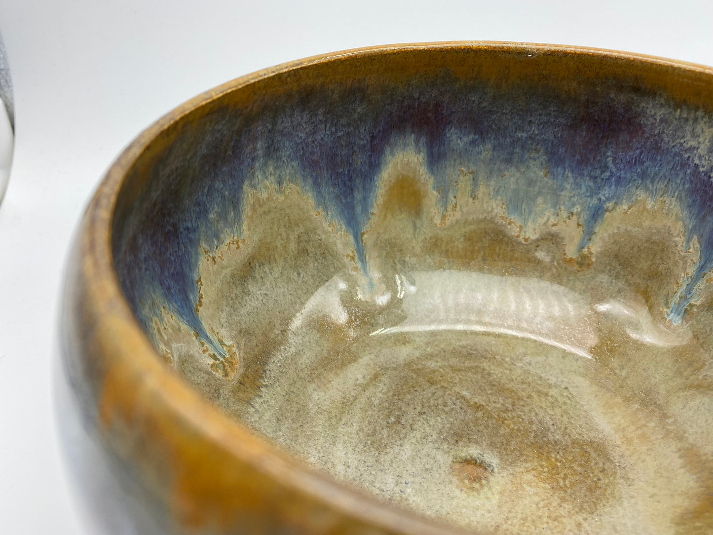 Bowl in flowing blues