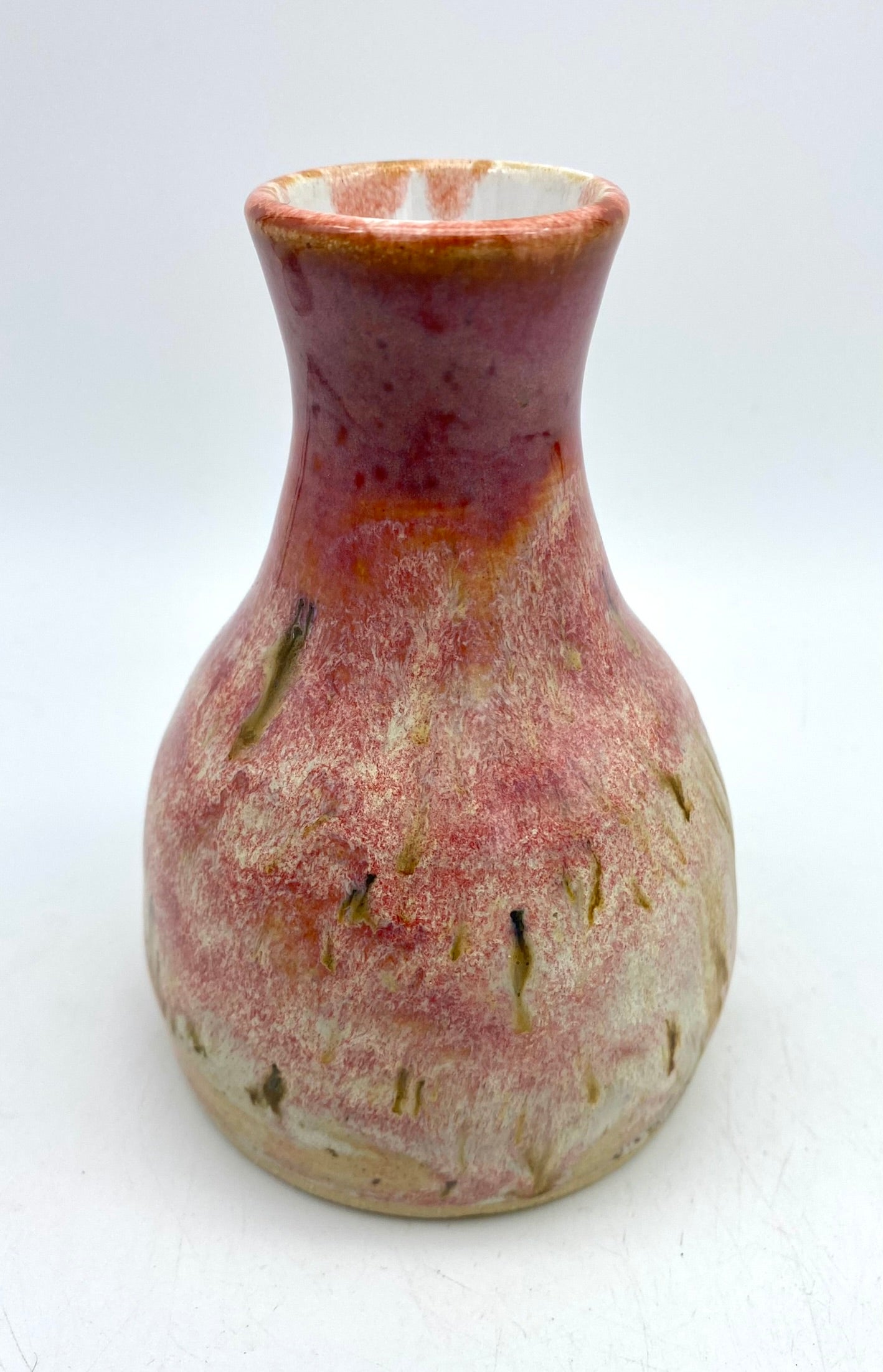 Pretty little bud vase in pinks