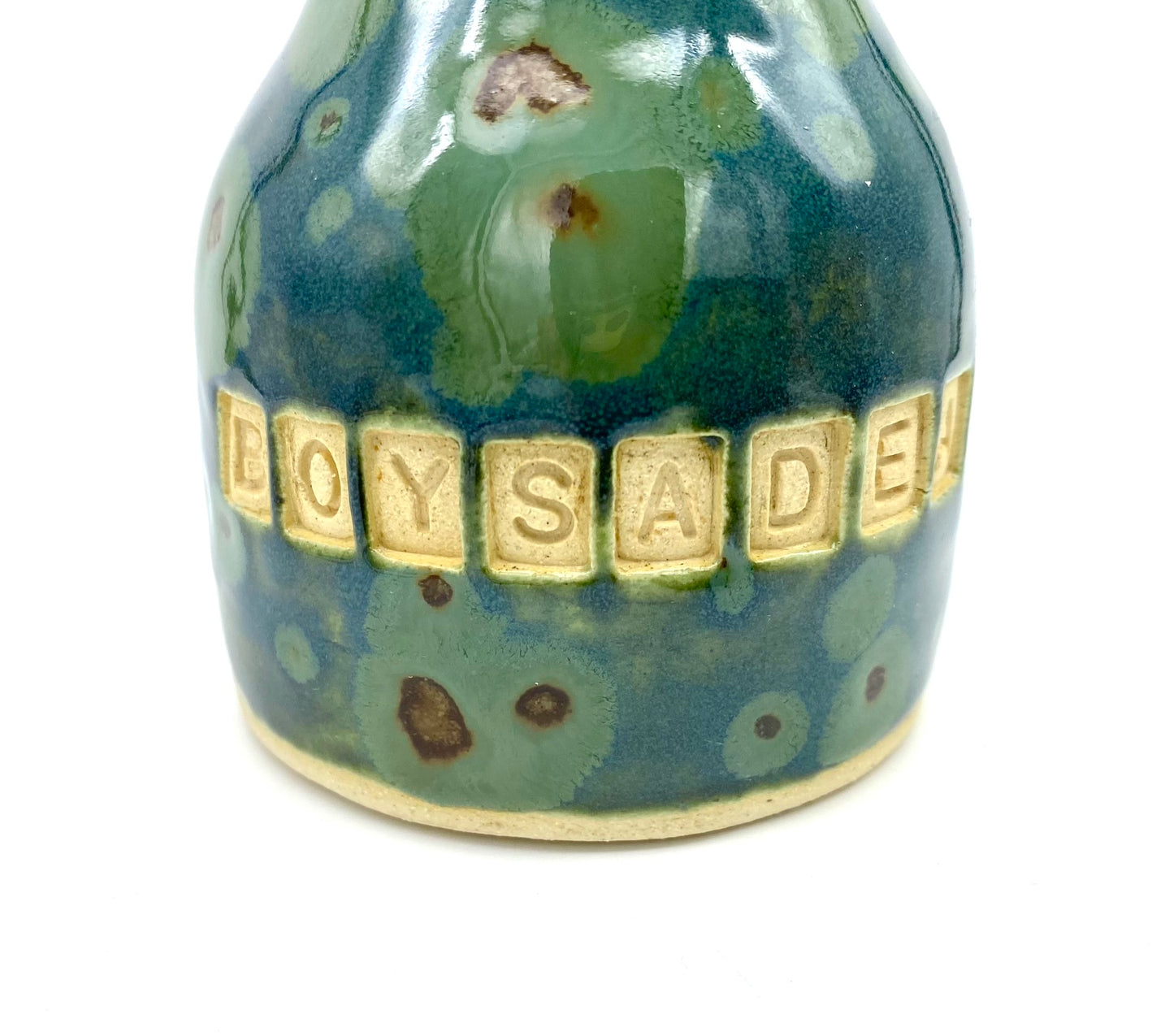 Little green 'boysdear' vase