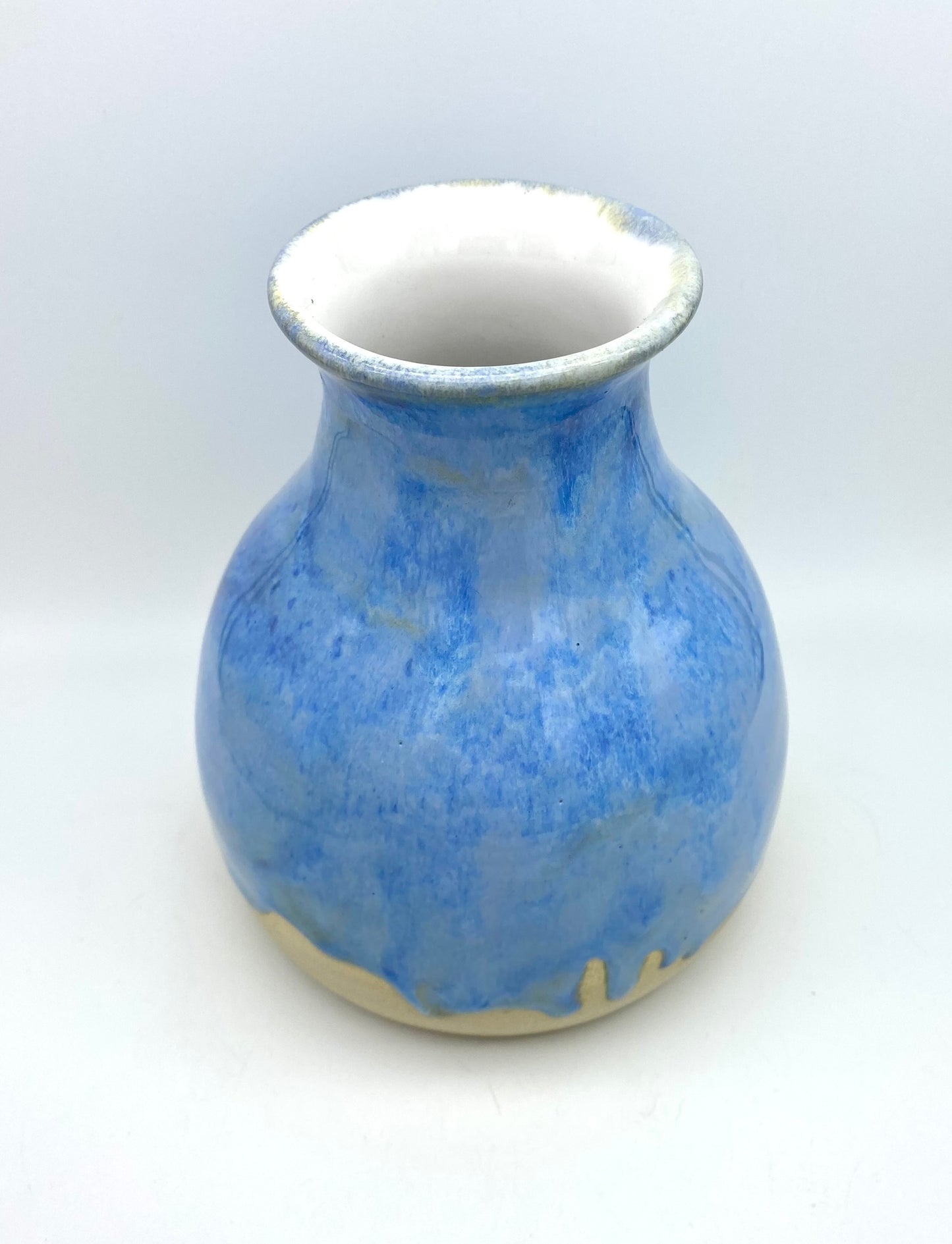 Medium vase in swirly blues