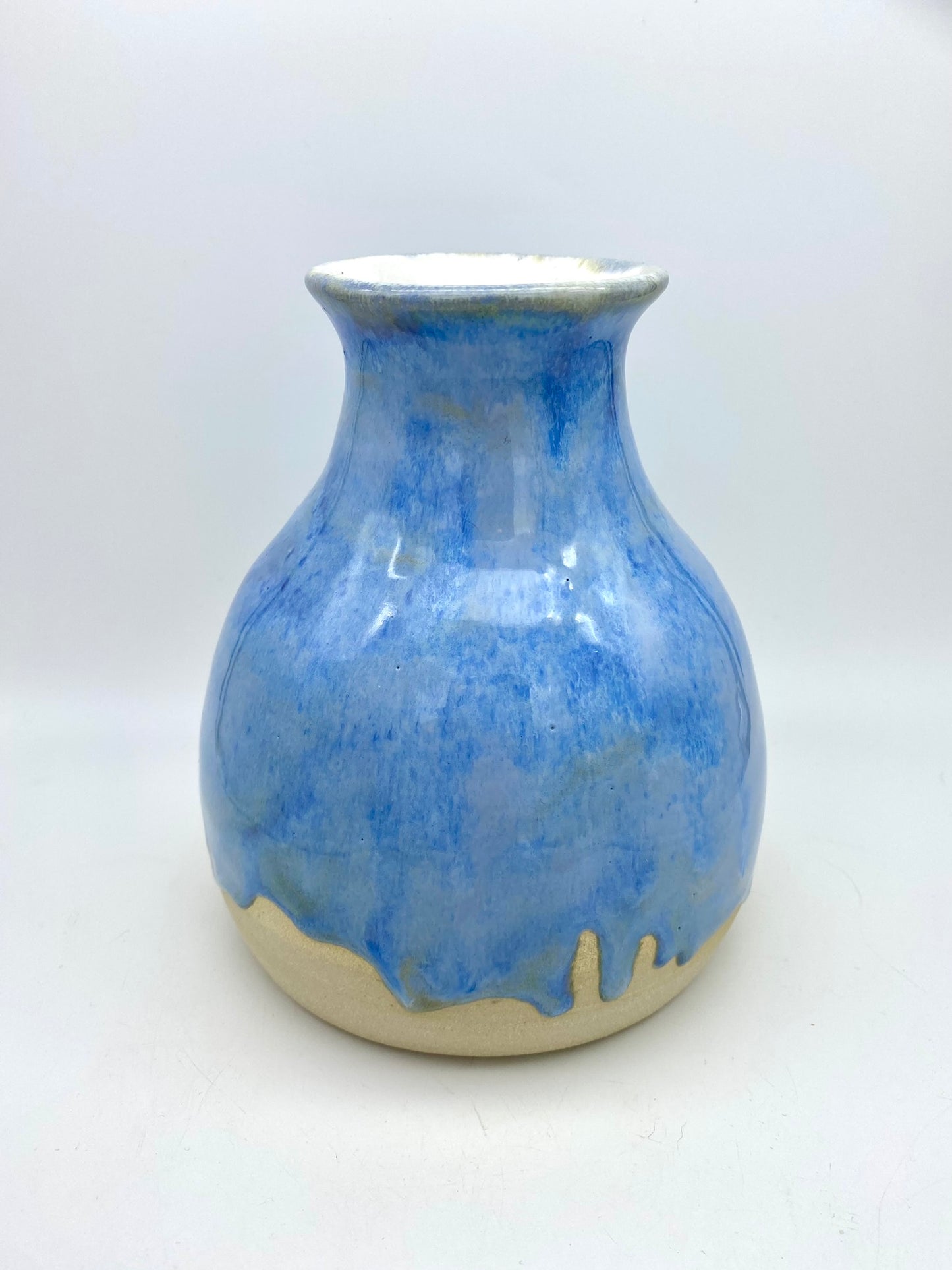 Medium vase in swirly blues