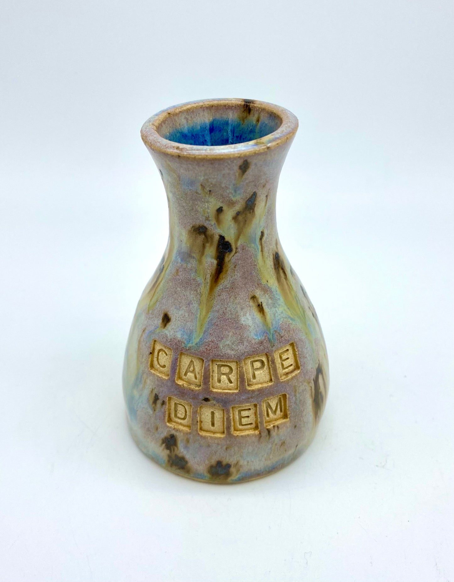 ‘Carpe diem’ bud vase